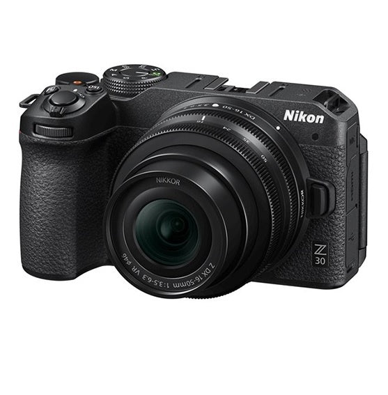 Camara Nikon Z30 Mirrorless con lente 16-50mm