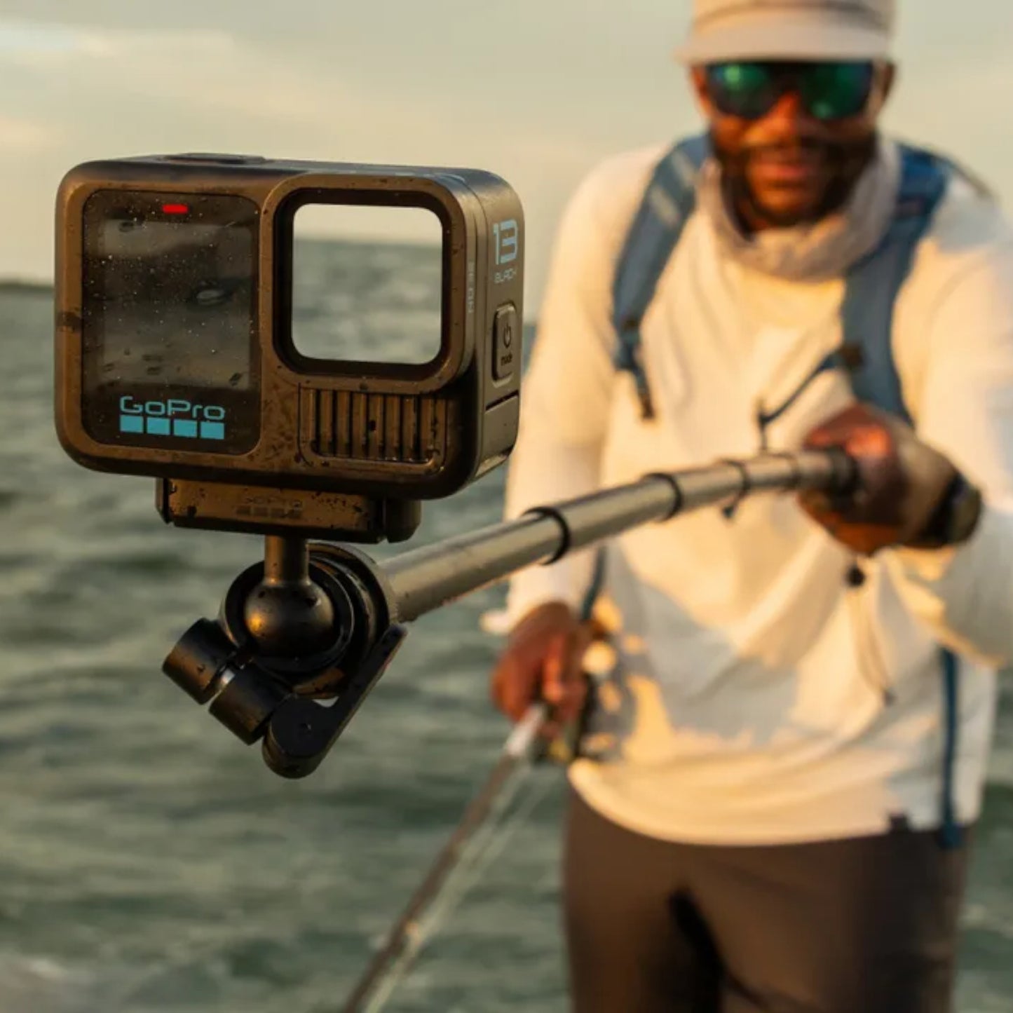 Soporte Con Articulación Esférica y Cierre Magnético GoPro Aemag-002