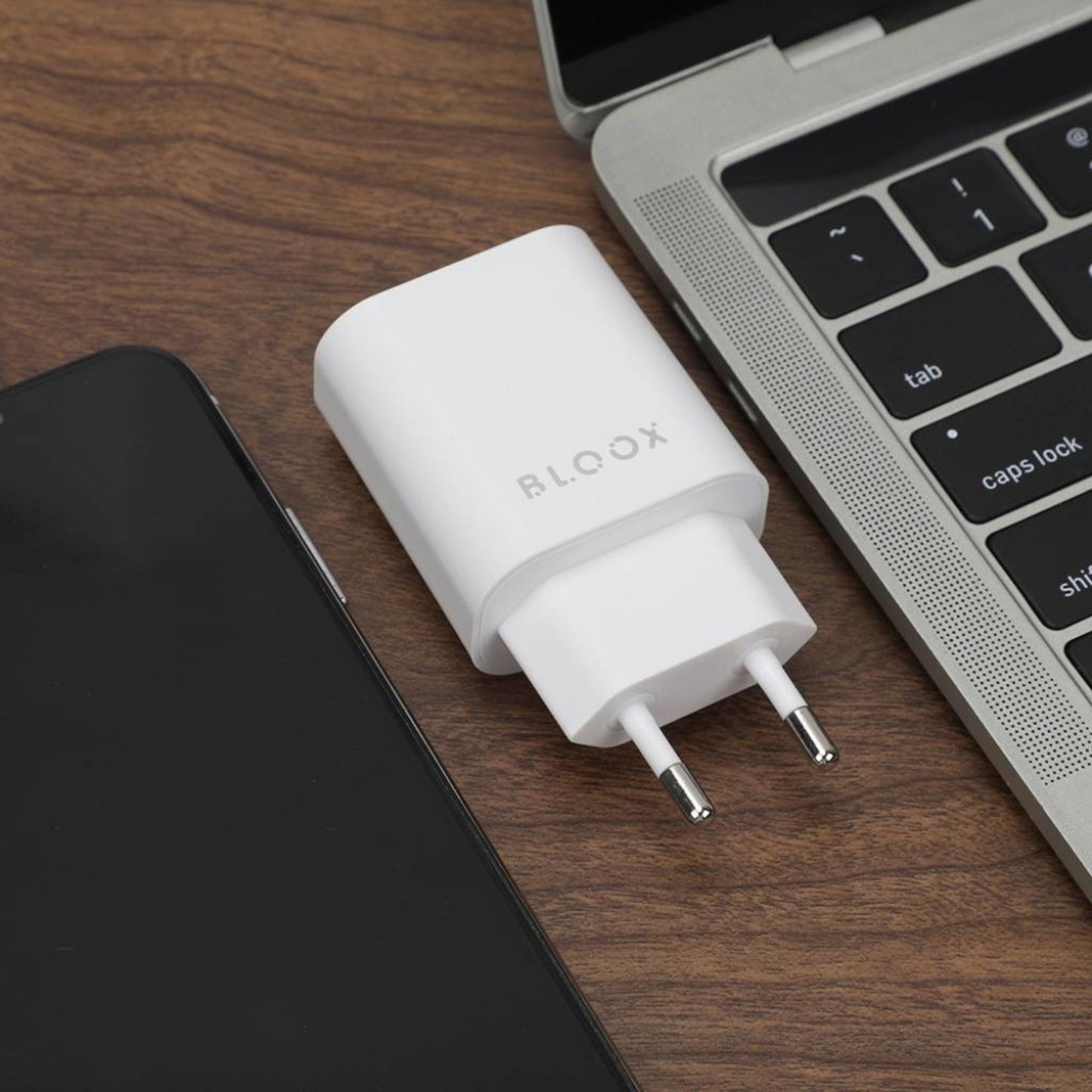 Cargador De Pared Usb Bloox Charge 2 Usb 2.4A