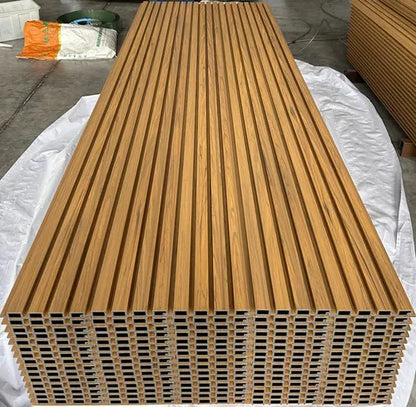 WPC Revestimiento Simil Madera Panel Exterior 2.90x0,21