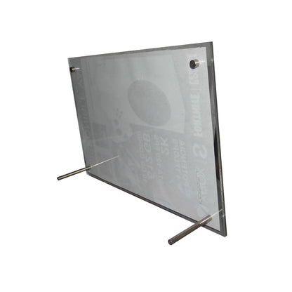 Exhibidor Acrílico 21x31 Cm Con Pies De Metal