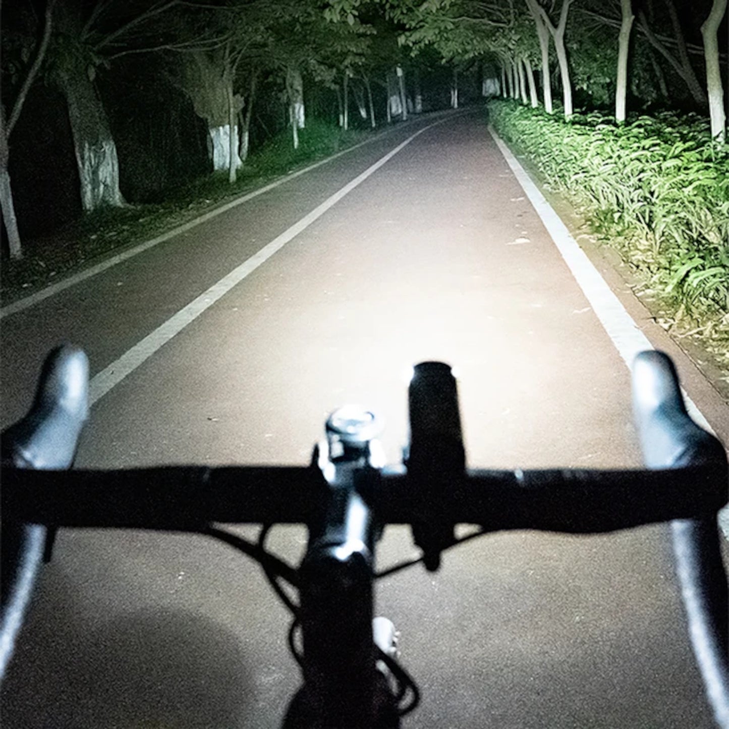 Luz De Bicicleta ThinkRider 800lm Resistente Al Agua