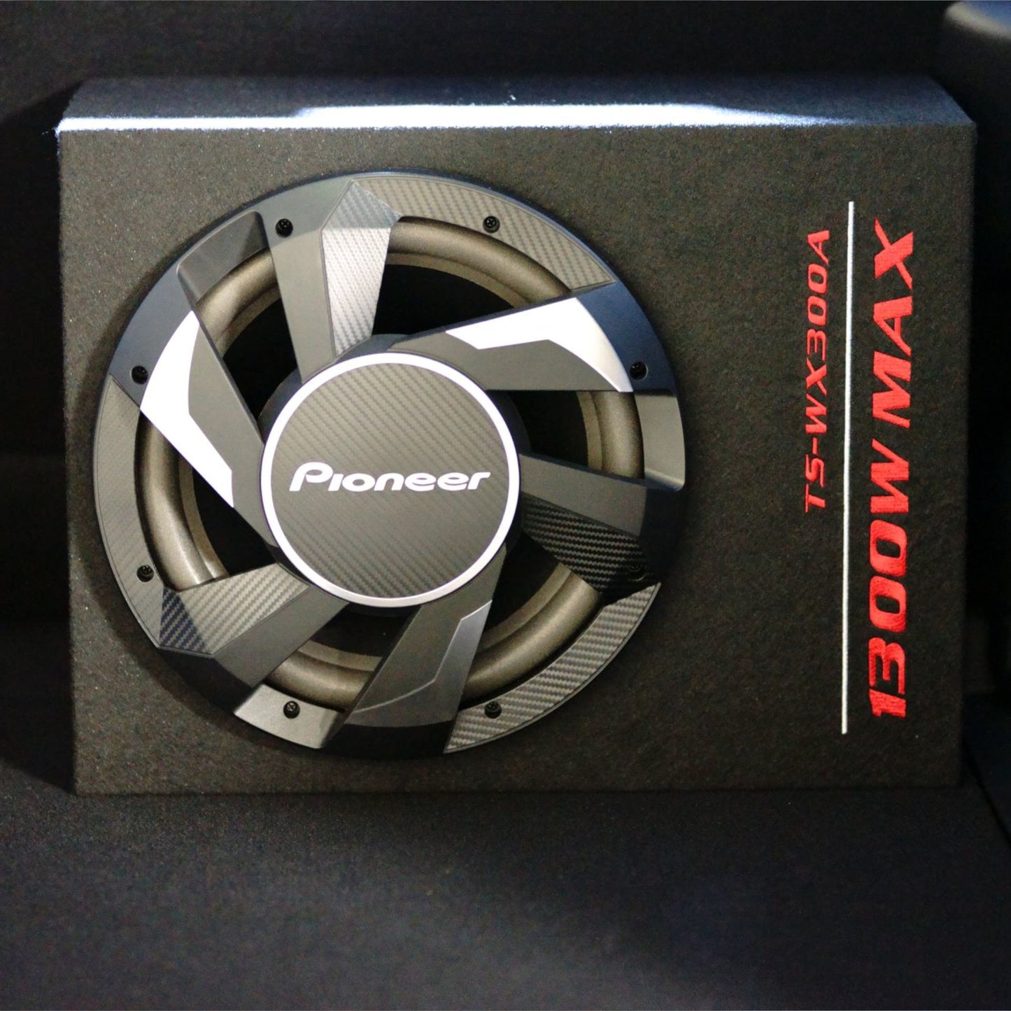 Subwoofer Pioneer para Auto Ts-w300a 1300w 30cm