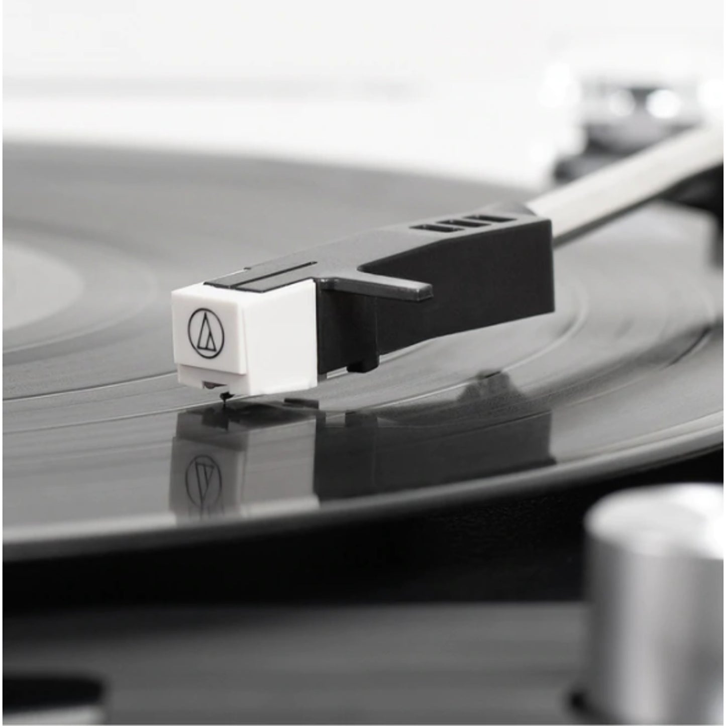 Tocadiscos Victrola Bluetooth Dual Parlantes Estéreo